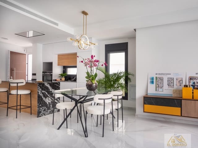 3 sovrum Villa till salu i San Pedro del Pinatar ciudad, San Pedro del Pinatar med pool garage - 465 000 € (Ref: 9040000)