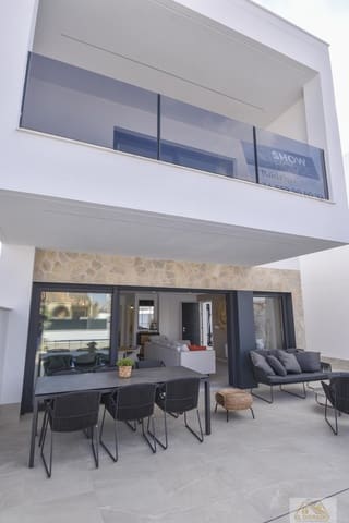 3 sovrum Villa till salu i San Pedro del Pinatar ciudad, San Pedro del Pinatar med pool garage - 410 000 € (Ref: 9160627)