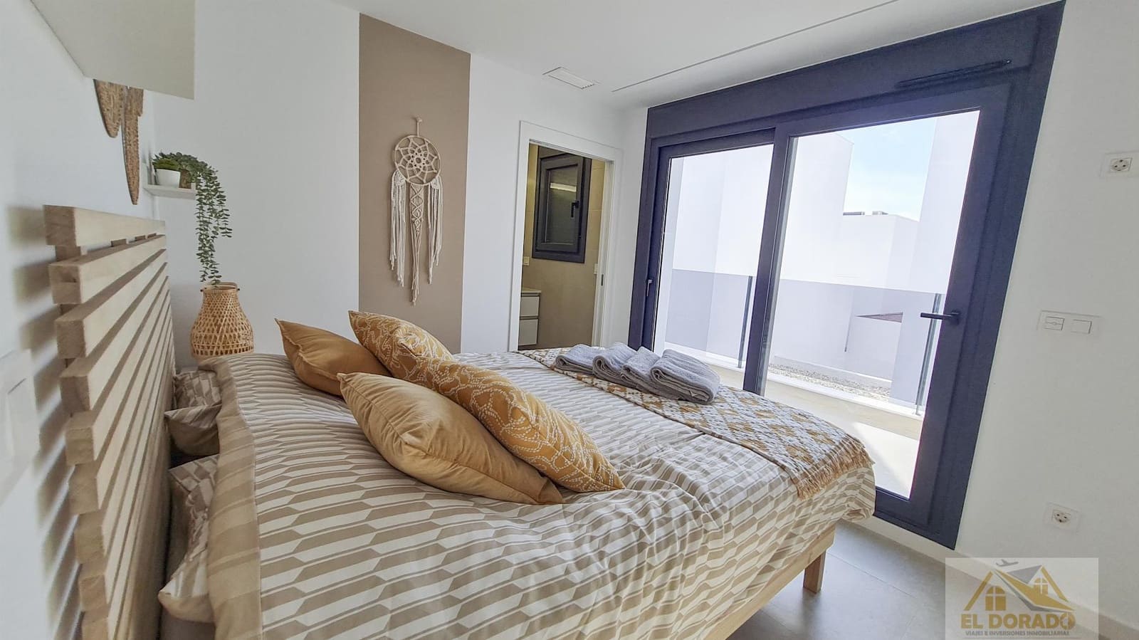 3 soveværelse Villa til salg i San Pedro del Pinatar med swimmingpool garage - € 410.000 (Ref: 9160627)