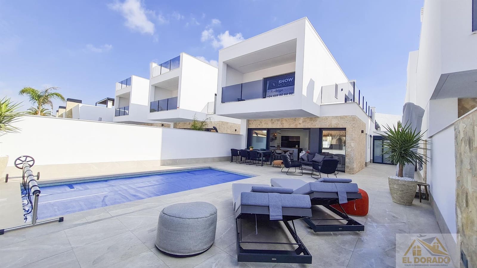 3 soverom Villa til salgs i San Pedro del Pinatar med svømmebasseng garasje - € 410 000 (Ref: 9160627)