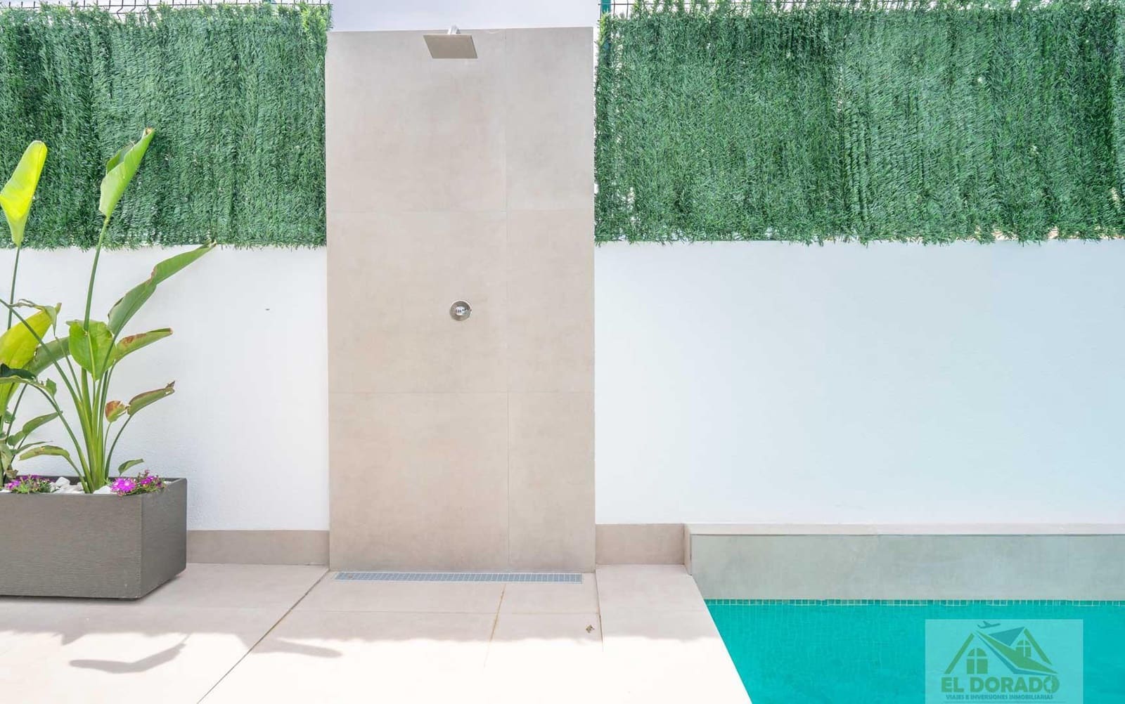 3 soveværelse Villa til salg i Roldan med swimmingpool garage - € 389.900 (Ref: 9160629)