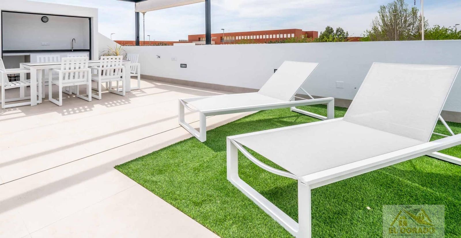 3 soveværelse Villa til salg i Roldan med swimmingpool garage - € 389.900 (Ref: 9160629)