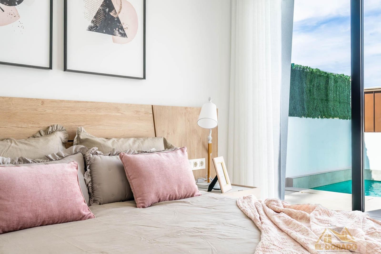 3 soverom Villa til salgs i Roldan med svømmebasseng garasje - € 389 900 (Ref: 9160629)