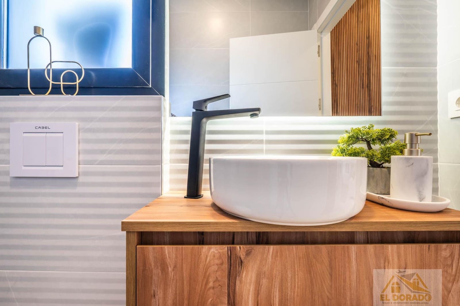 3 soverom Villa til salgs i Roldan med svømmebasseng garasje - € 389 900 (Ref: 9160629)