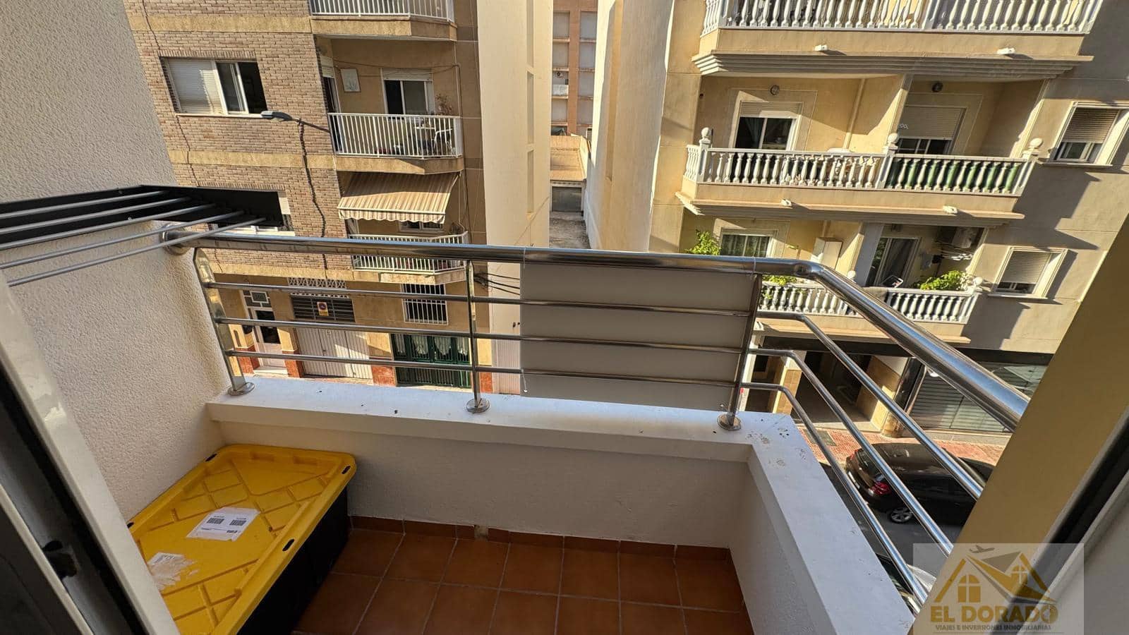 Appartement de 3 chambres à louer à Torrevieja - 950 € (Ref: 9298982)