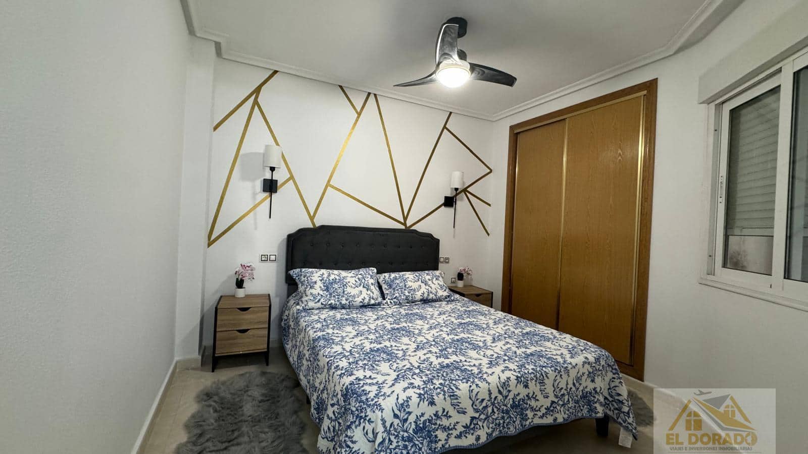 Appartement de 3 chambres à louer à Torrevieja - 950 € (Ref: 9298982)