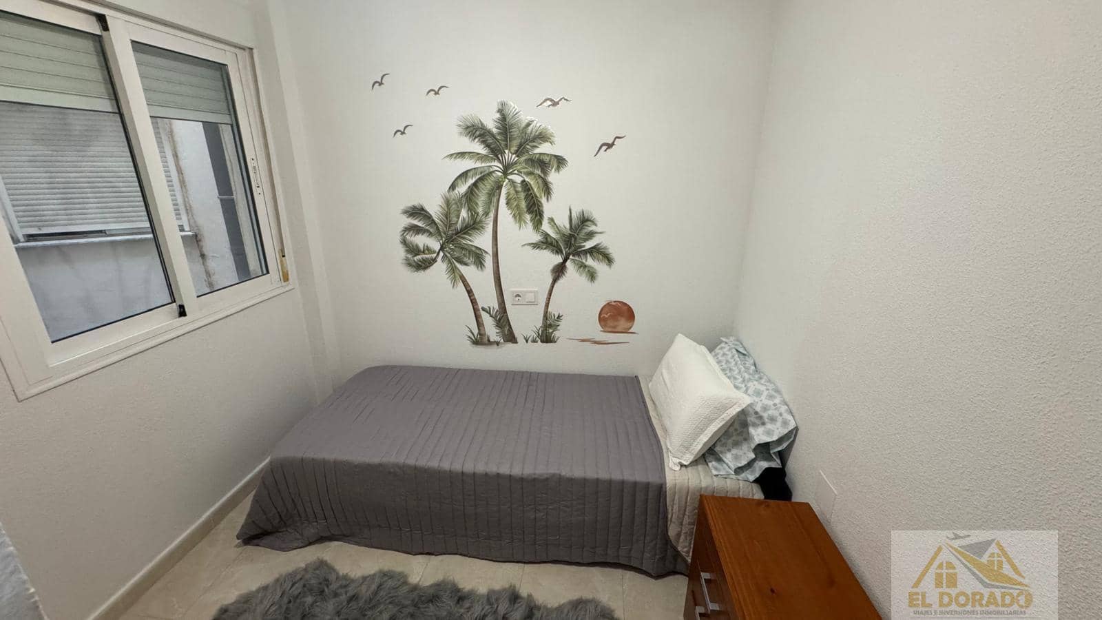 Appartement de 3 chambres à louer à Torrevieja - 950 € (Ref: 9298982)