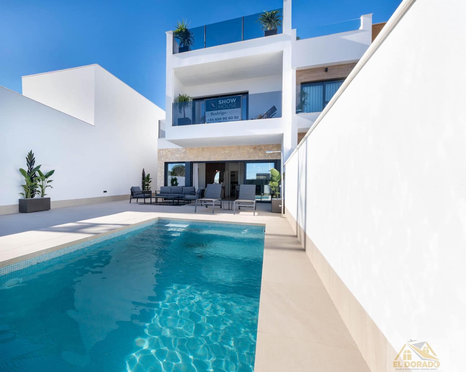 3 chambre Villa/Maison à vendre à San Pedro del Pinatar avec piscine garage - 425 000 € (Ref: 9656120)