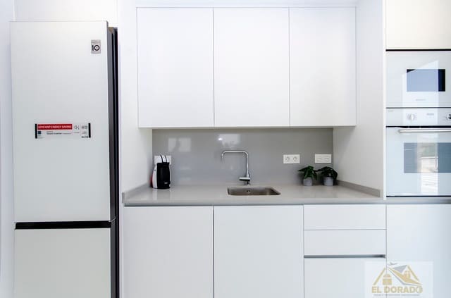 3 sypialnia Willa na sprzedaż w Vistabella, Orihuela z basenem garażem - 465 000 € (Ref: 9674242)