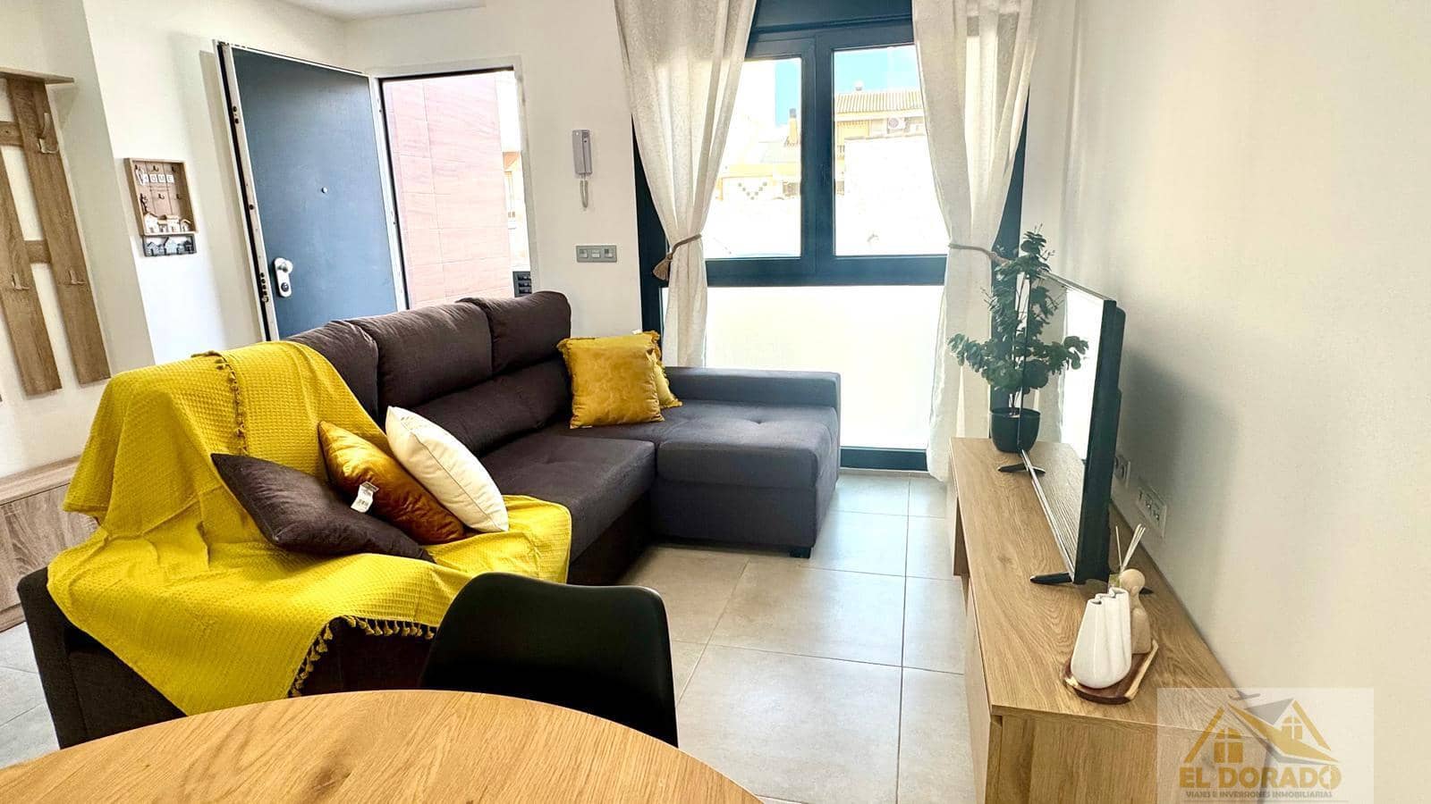 4 bedroom Villa for sale in San Javier with pool garage - € 285,000 (Ref: 9714956)