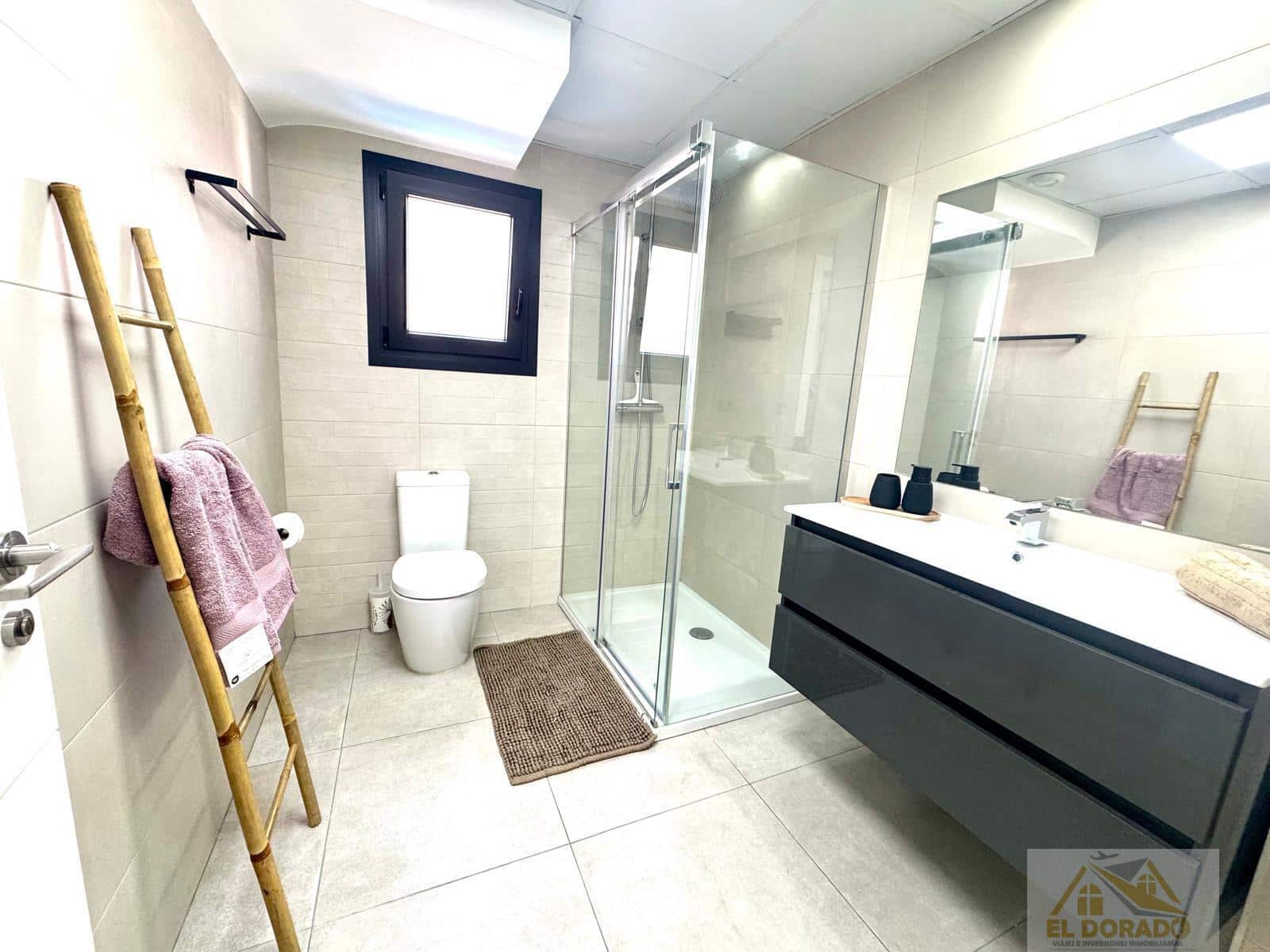 4 bedroom Villa for sale in San Javier with pool garage - € 285,000 (Ref: 9714956)