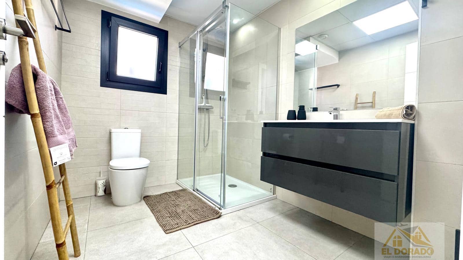 4 bedroom Villa for sale in San Javier with pool garage - € 285,000 (Ref: 9714956)