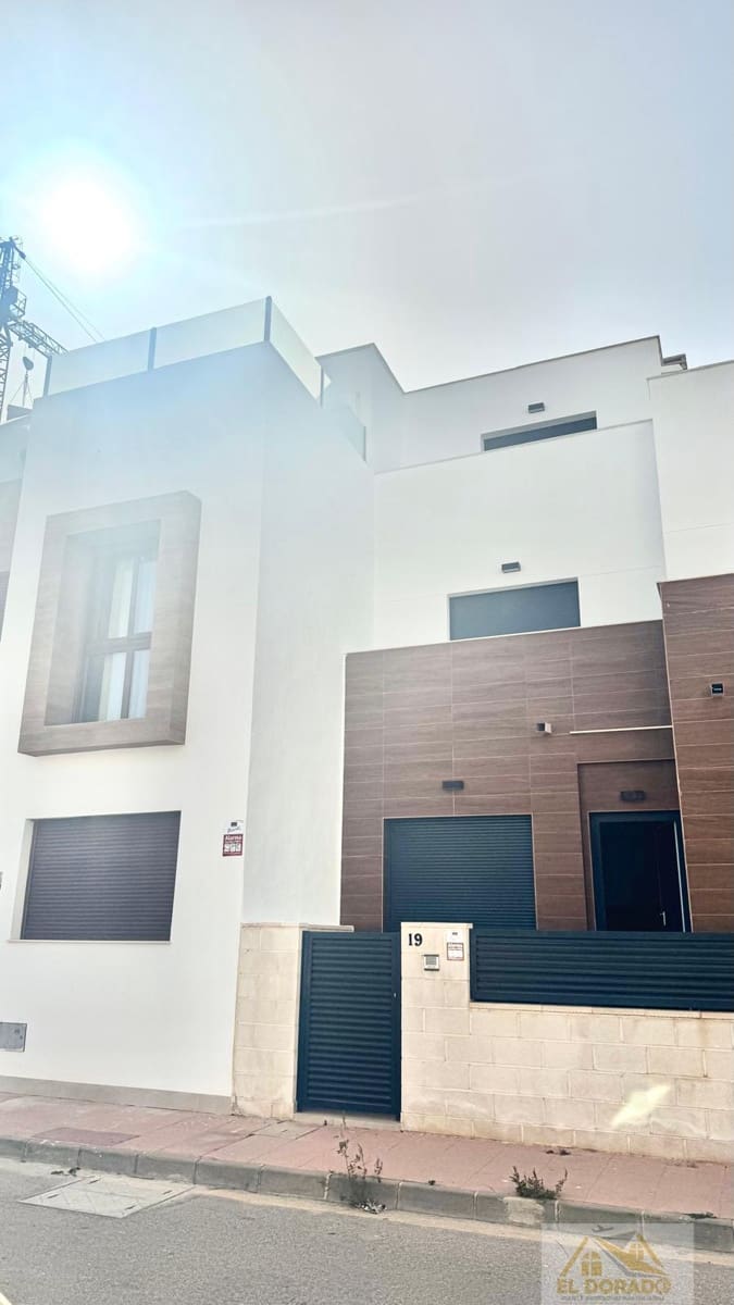 4 slaapkamer Villa te koop in San Javier met zwembad garage - € 275.000 (Ref: 9714956)
