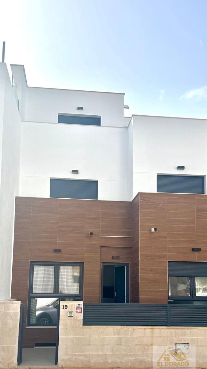 4 slaapkamer Villa te koop in San Javier met zwembad garage - € 275.000 (Ref: 9714956)