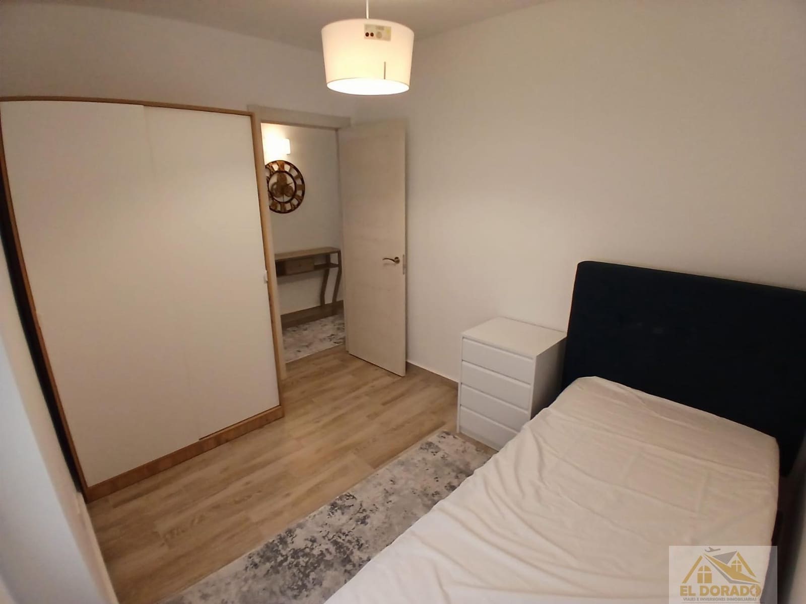 2 soverom Leilighet til leie i Torrevieja - € 1 200 (Ref: 9820739)
