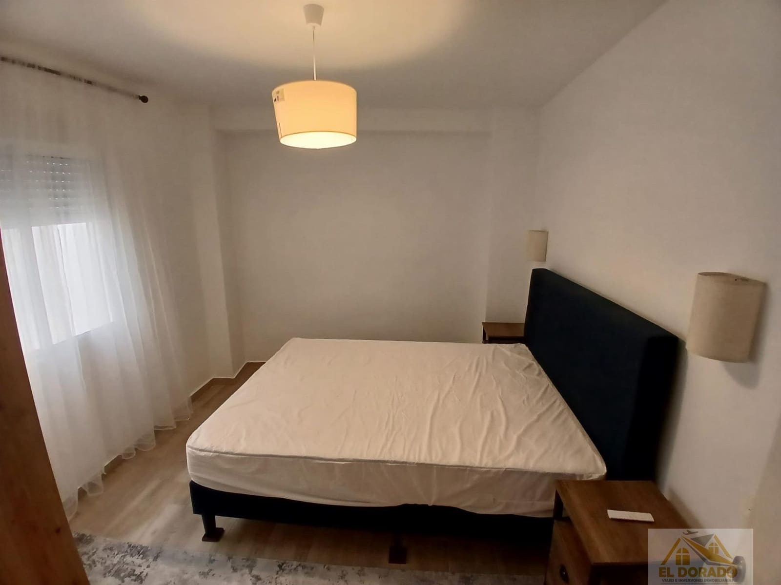 2 soverom Leilighet til leie i Torrevieja - € 1 200 (Ref: 9820739)