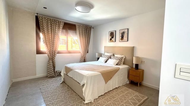 3 slaapkamer Halfvrijstaande villa te koop in Santiago de la Ribera, San Javier met zwembad garage - € 376.500 (Ref: 9981645)
