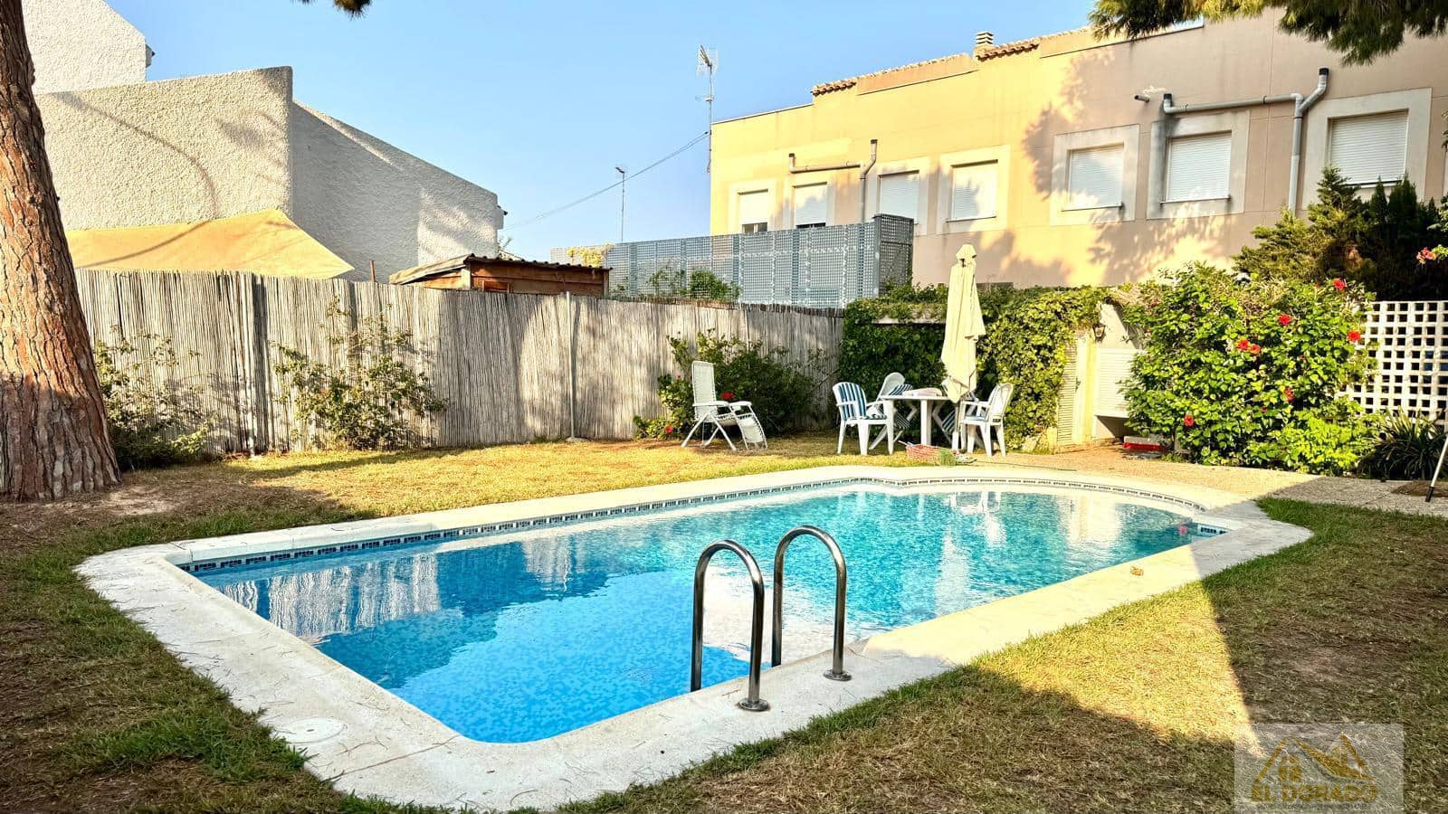 5 makuuhuone Huvila myytävänä paikassa Santiago de la Ribera mukana uima-altaan - 425 000 € (Ref: 9998971)