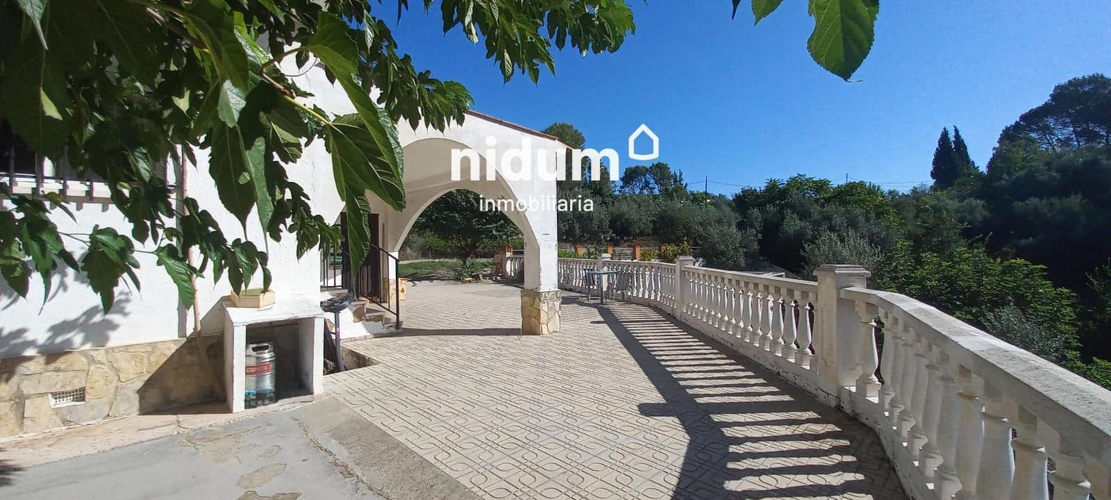 5 slaapkamer Villa te koop in Xativa met zwembad garage - € 320.000 (Ref: 10073105)