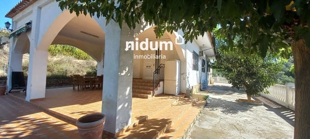 5 slaapkamer Villa te koop in Xàtiva met zwembad garage - € 320.000 (Ref: 10073105)
