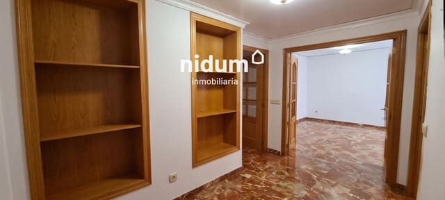 4 makuuhuone Asunto myytävänä paikassa Xàtiva mukana 
autotalli - 263 000 € (Ref: 10076765)