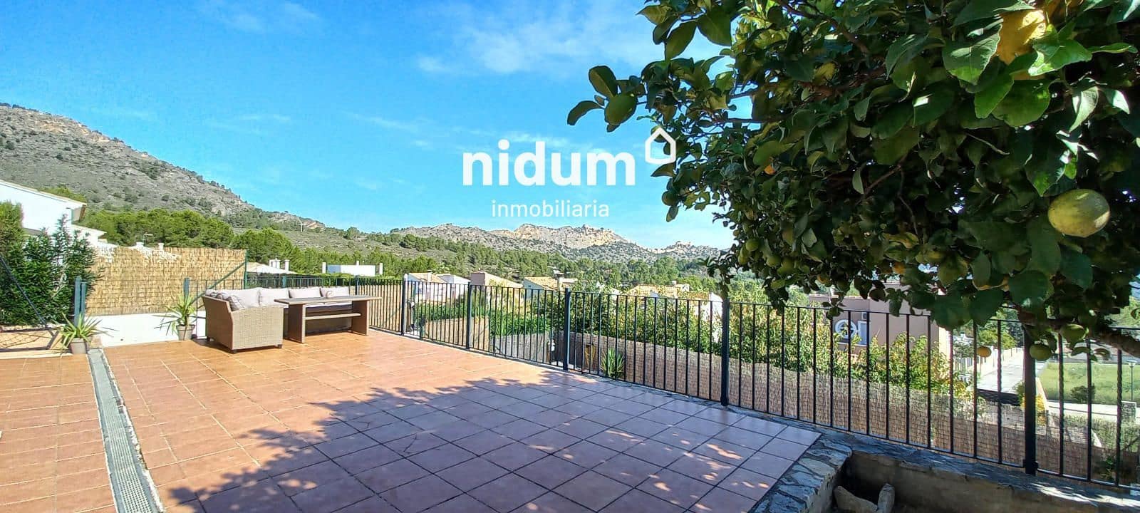 4 slaapkamer Villa te koop in Xativa met zwembad garage - € 365.000 (Ref: 10174128)