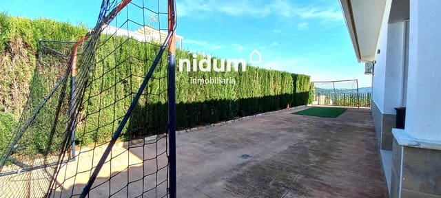 4 slaapkamer Villa te koop in Xàtiva met zwembad garage - € 365.000 (Ref: 10174128)