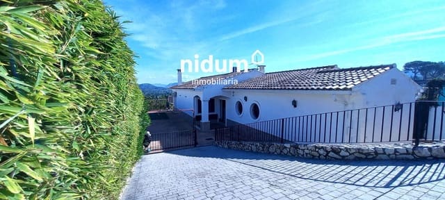 4 slaapkamer Villa te koop in Xàtiva met zwembad garage - € 365.000 (Ref: 10174128)