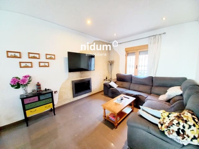 4 quarto Moradia para venda em Manuel com piscina garagem - 300 000 € (Ref: 8148154)