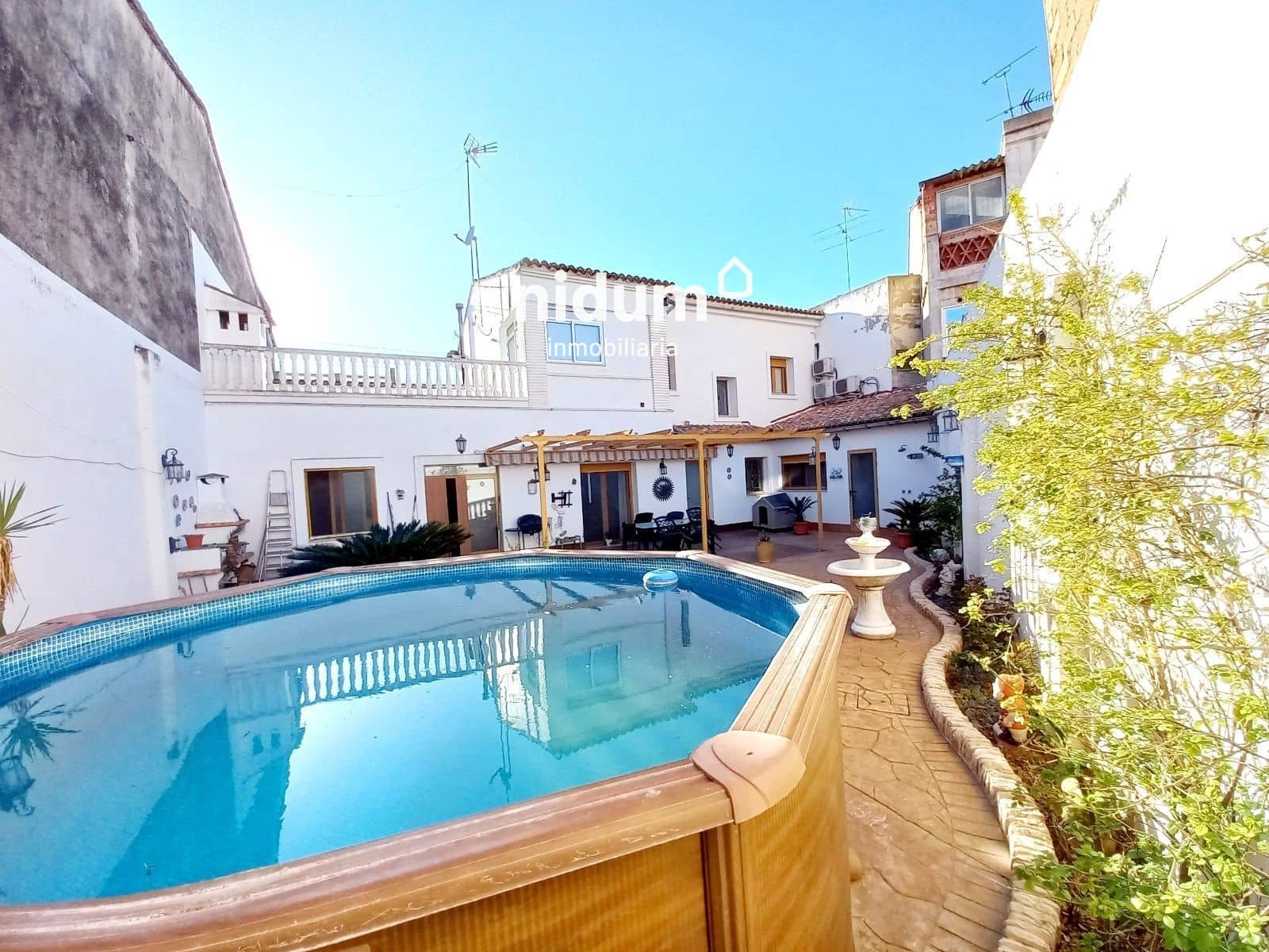 4 quarto Moradia para venda em Manuel com piscina garagem - 300 000 € (Ref: 8148154)