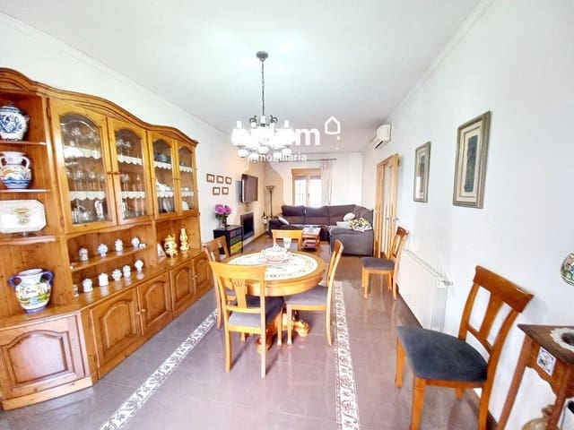 4 quarto Moradia para venda em Manuel com piscina garagem - 300 000 € (Ref: 8148154)