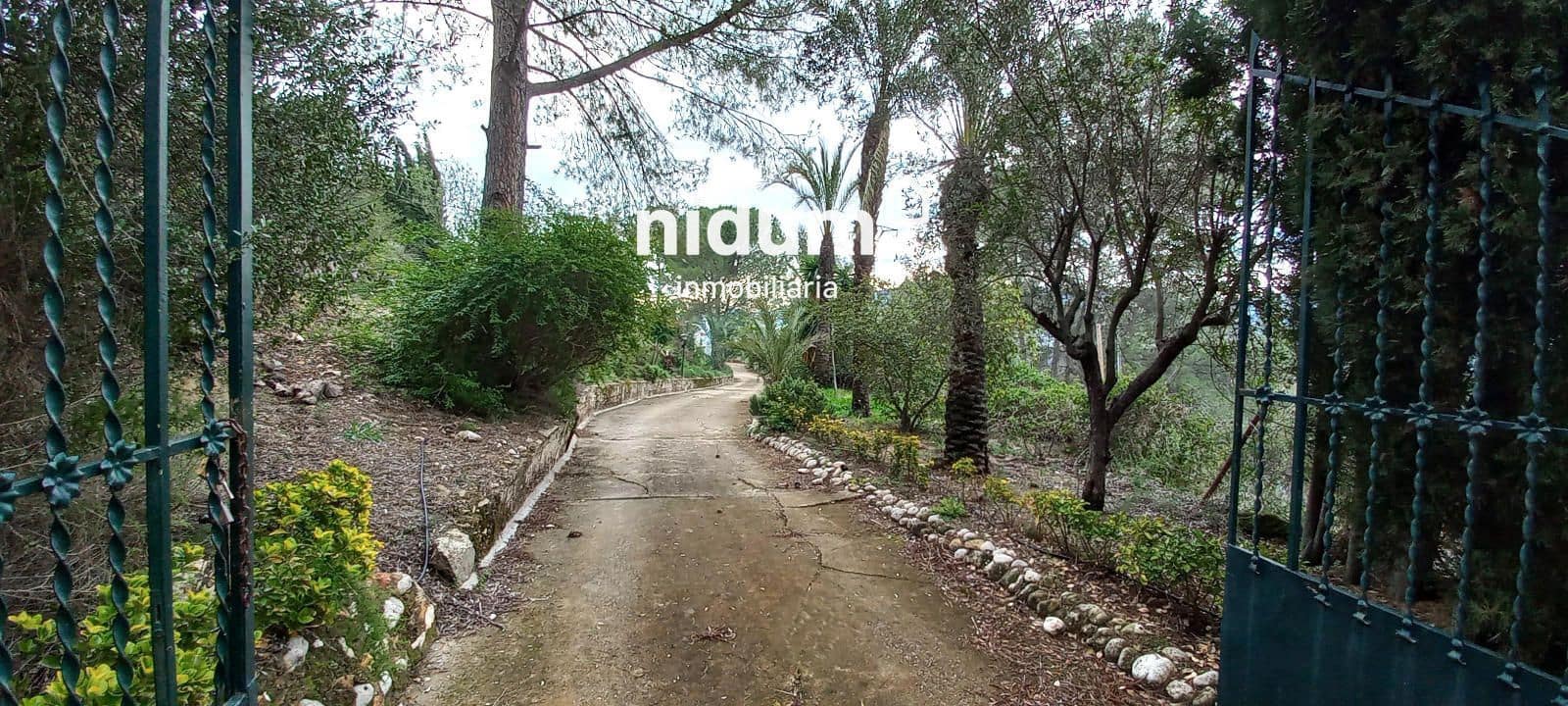 5 soveværelse Villa til salg i Xativa med swimmingpool garage - € 410.000 (Ref: 8756901)