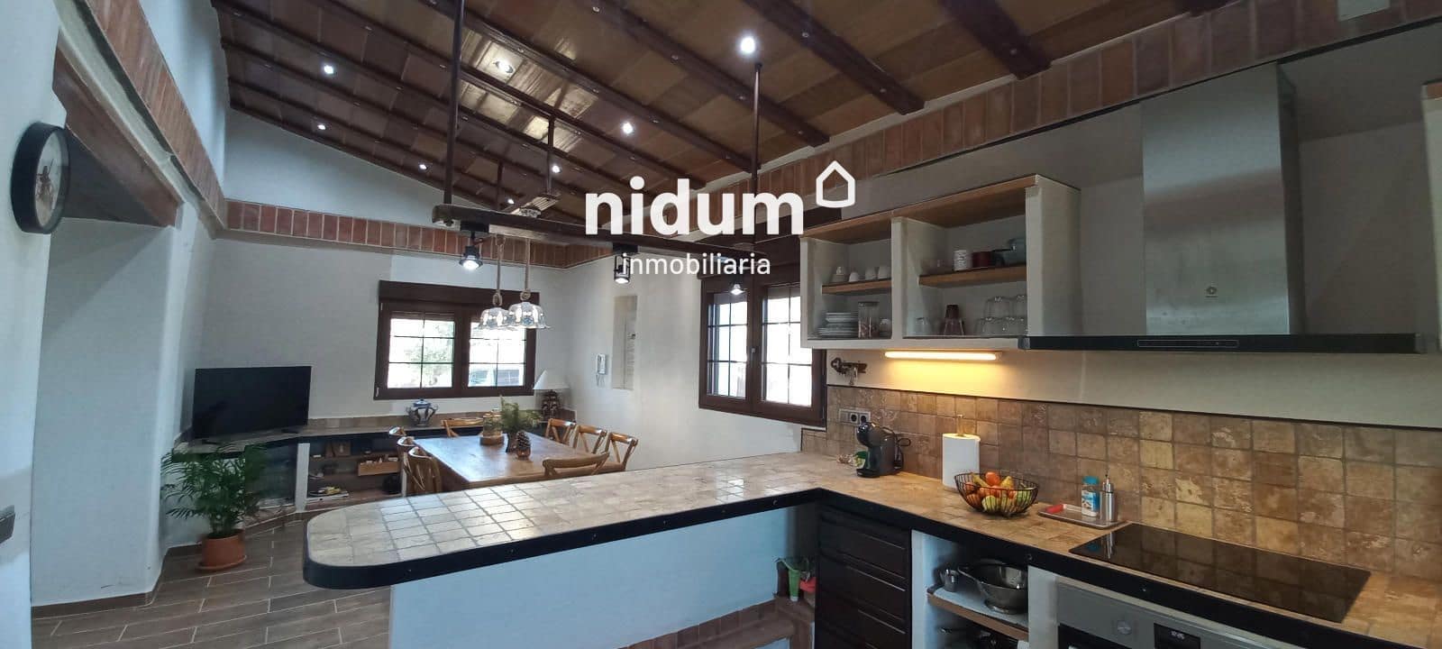 3 soveværelse Villa til salg i Xativa med swimmingpool - € 880.000 (Ref: 8800120)