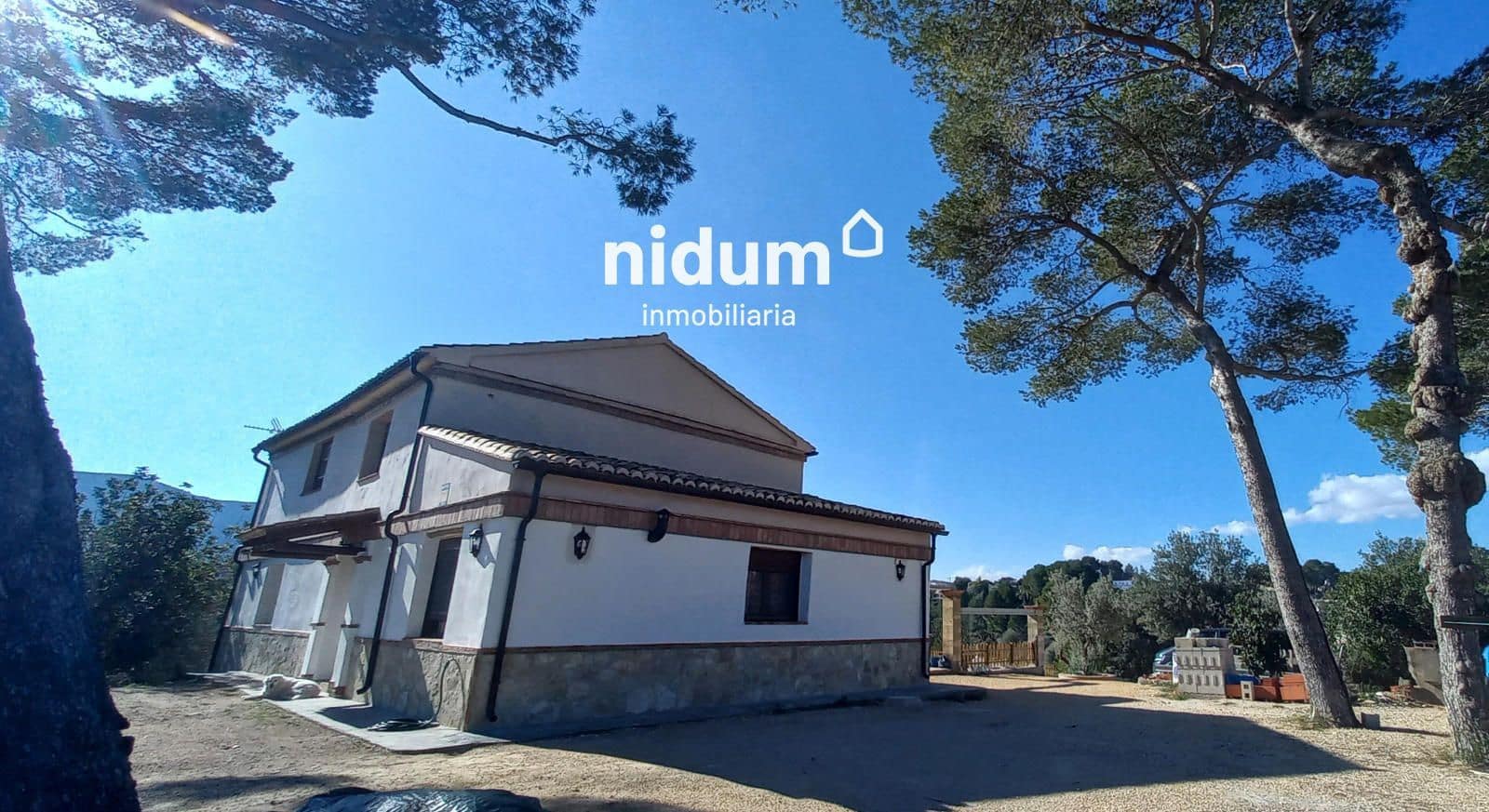 3 soveværelse Villa til salg i Xativa med swimmingpool - € 880.000 (Ref: 8800120)