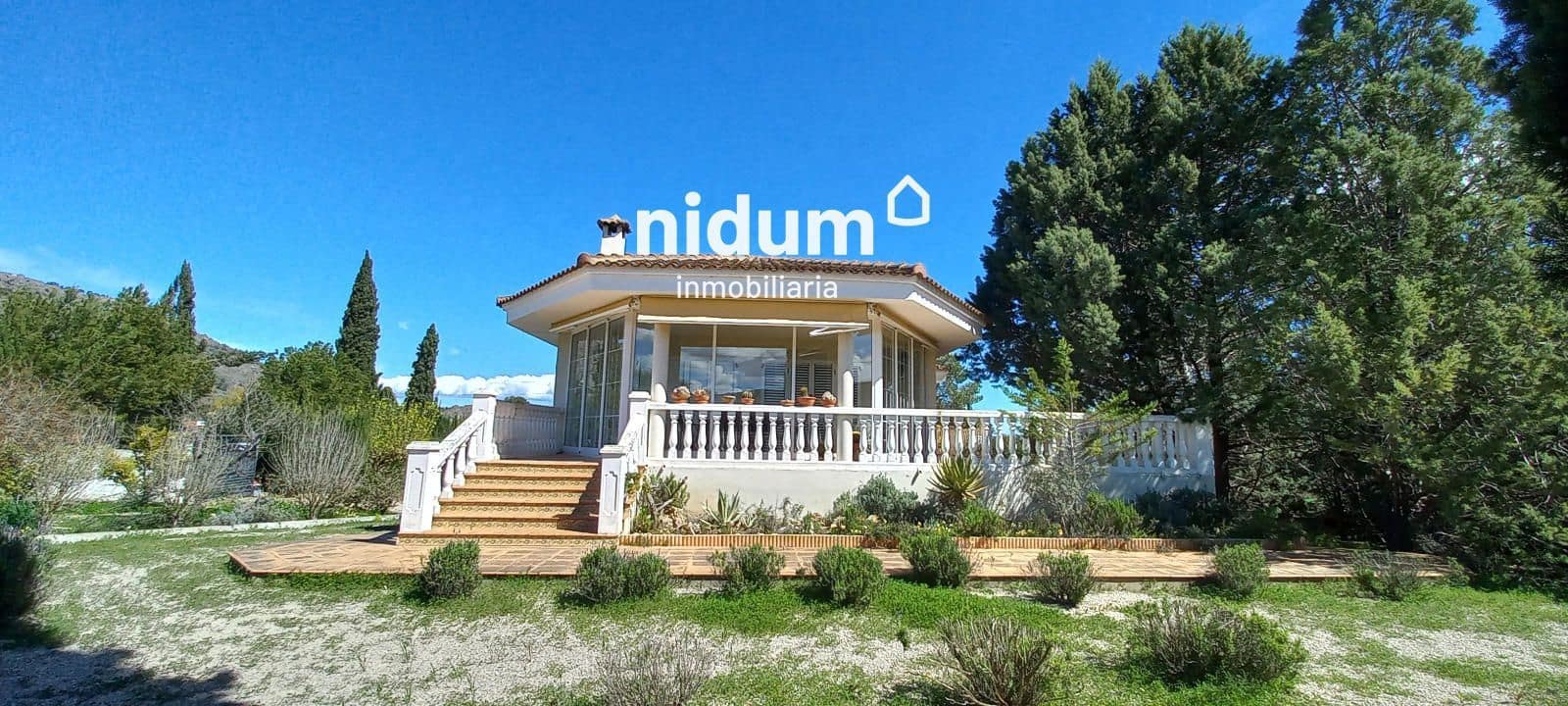 5 soveværelse Villa til salg i Xativa med swimmingpool garage - € 434.000 (Ref: 8894033)