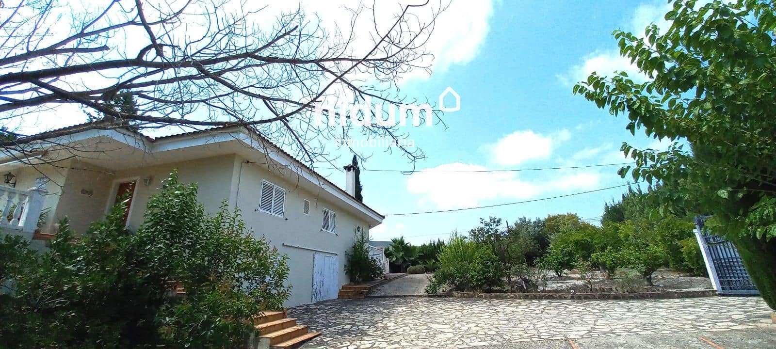 5 bedroom Villa for sale in Xativa with pool garage - € 427,000 (Ref: 8894033)