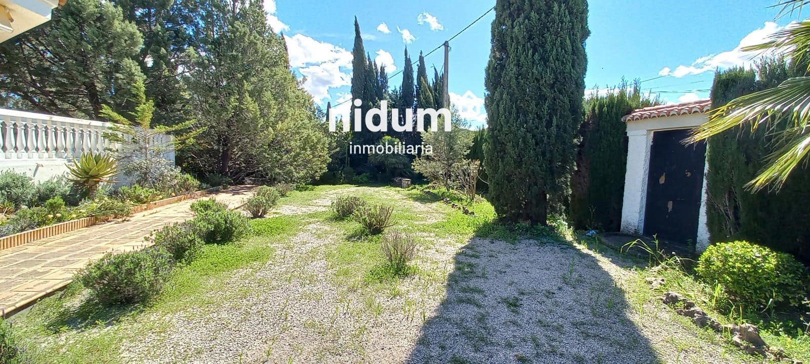 5 bedroom Villa for sale in Xativa with pool garage - € 427,000 (Ref: 8894033)