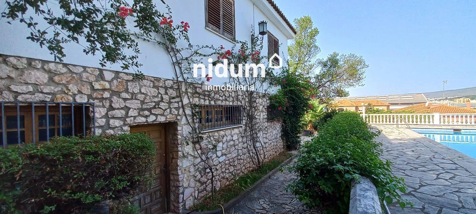 6 soverom Villa til salgs i Canals med svømmebasseng garasje - € 515 000 (Ref: 9165429)