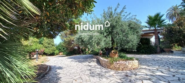 6 soveværelse Villa til salg i Canals med swimmingpool garage - € 515.000 (Ref: 9165429)