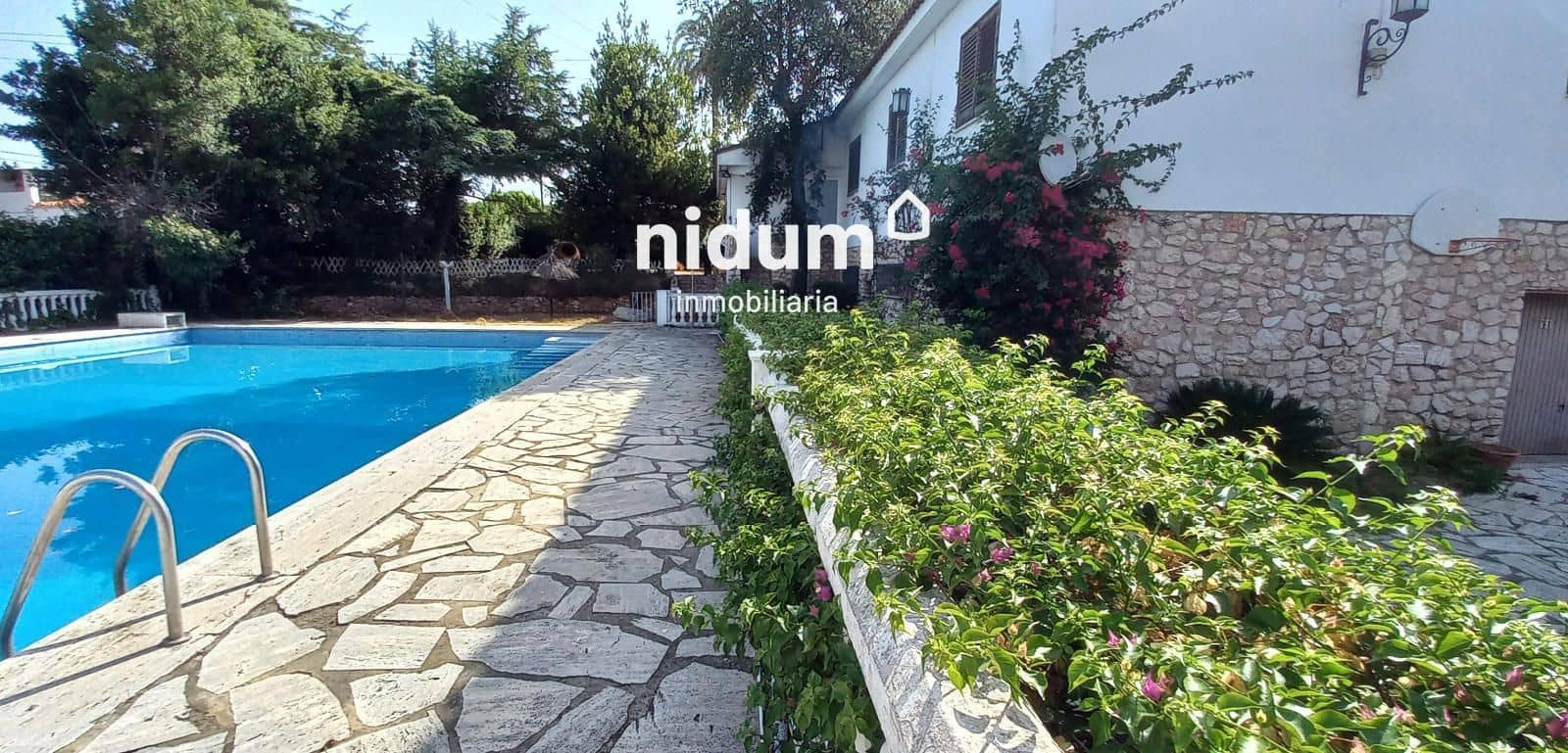 6 soverom Villa til salgs i Canals med svømmebasseng garasje - € 515 000 (Ref: 9165429)