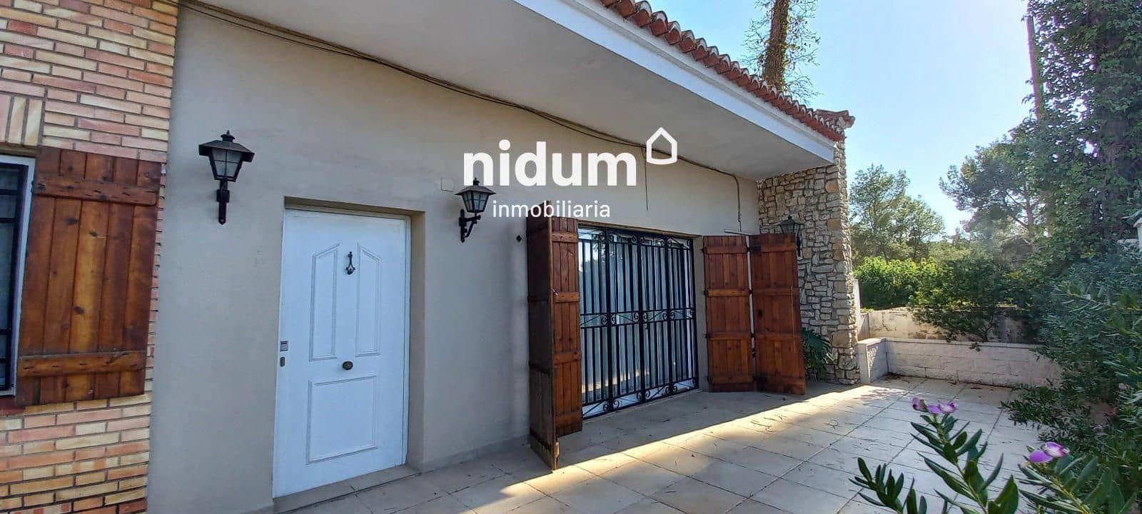 5 chambre Villa/Maison à vendre à Genoves avec piscine garage - 289 000 € (Ref: 9253844)