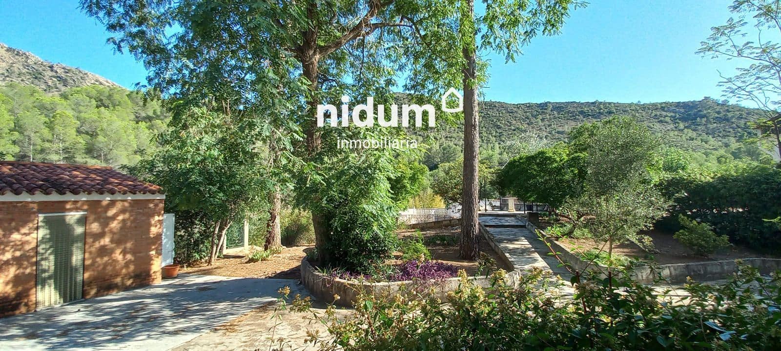 5 chambre Villa/Maison à vendre à Genoves avec piscine garage - 289 000 € (Ref: 9253844)