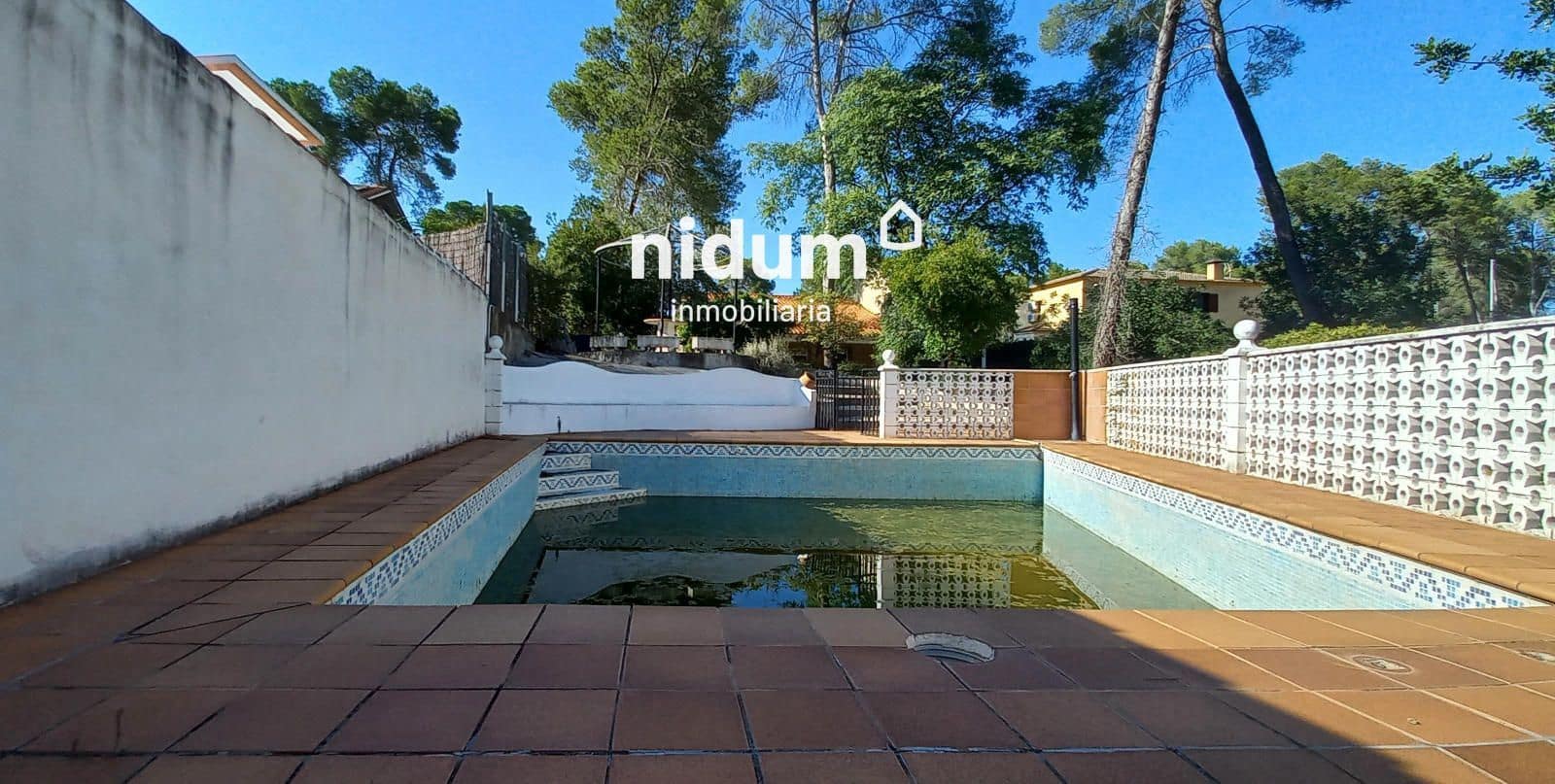 5 chambre Villa/Maison à vendre à Genoves avec piscine garage - 289 000 € (Ref: 9253844)