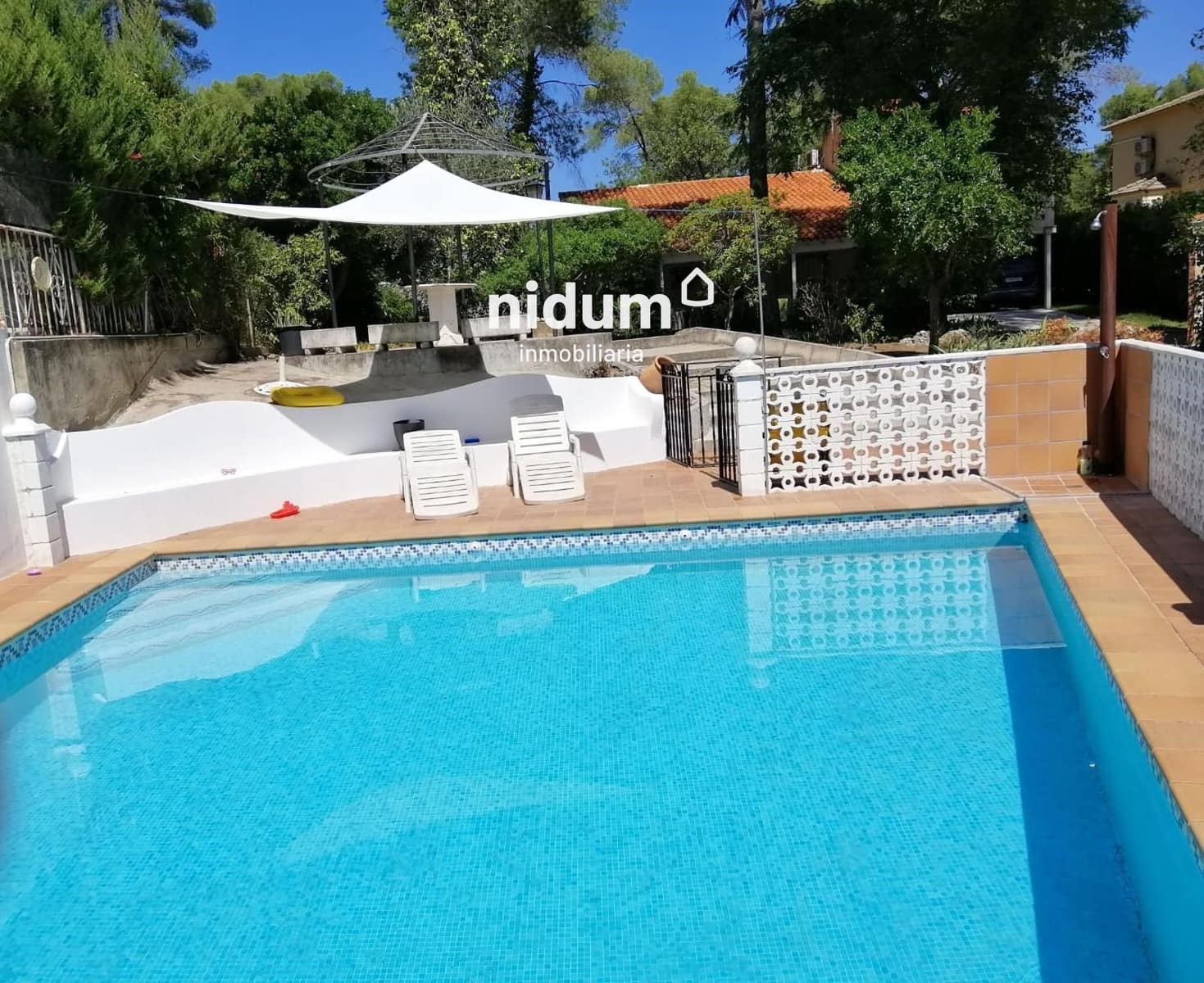 5 chambre Villa/Maison à vendre à Genoves avec piscine garage - 289 000 € (Ref: 9253844)