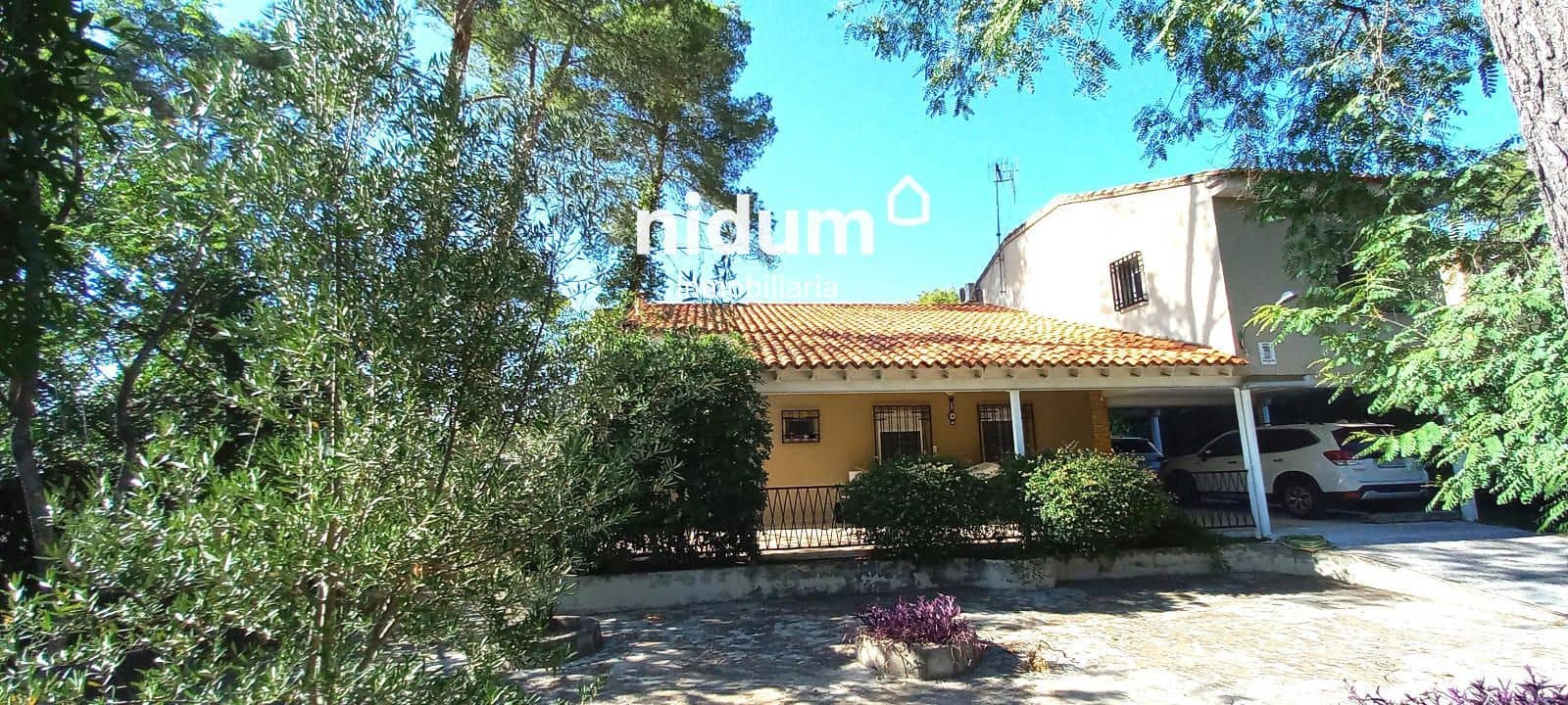 5 chambre Villa/Maison à vendre à Genoves avec piscine garage - 289 000 € (Ref: 9253844)