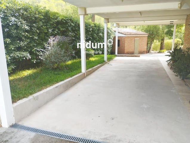 5 soverom Villa til salgs i Genovés med svømmebasseng garasje - € 289 000 (Ref: 9253844)