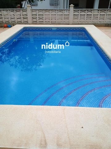 Chalet de 4 habitaciones en Llocnou d'en Fenollet en venta con piscina garaje - 245.000 € (Ref: 9360307)