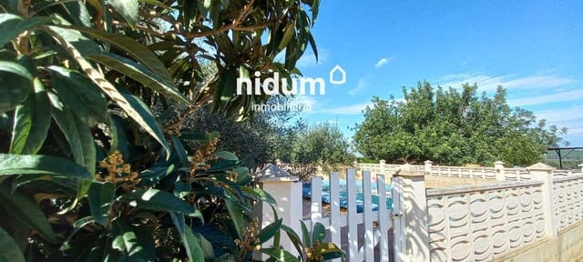 Chalet de 4 habitaciones en Llocnou d'en Fenollet en venta con piscina garaje - 245.000 € (Ref: 9360307)