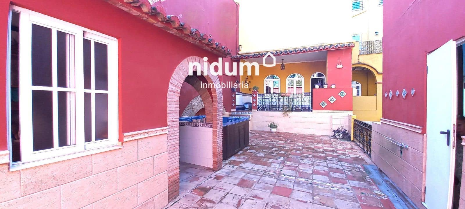 5 sovrum Villa till salu i Xativa - 1 500 000 € (Ref: 9396631)