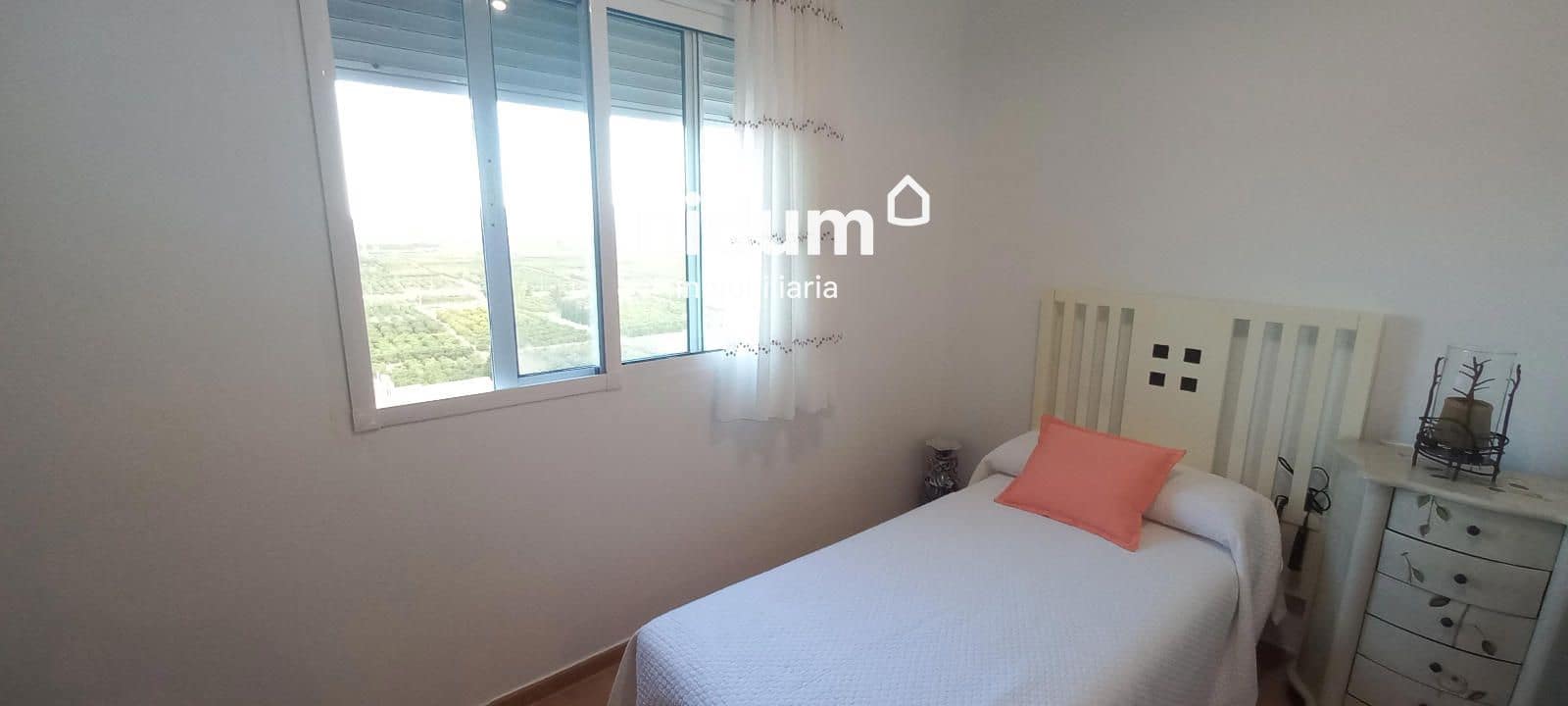 3 soveværelse Lejlighed til salg i Manuel med swimmingpool garage - € 248.000 (Ref: 9435972)